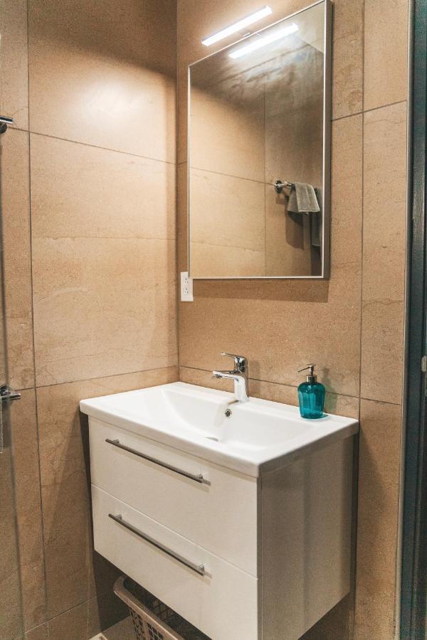 Gray Door Apartments - Adults Only Palm Beach Exterior foto