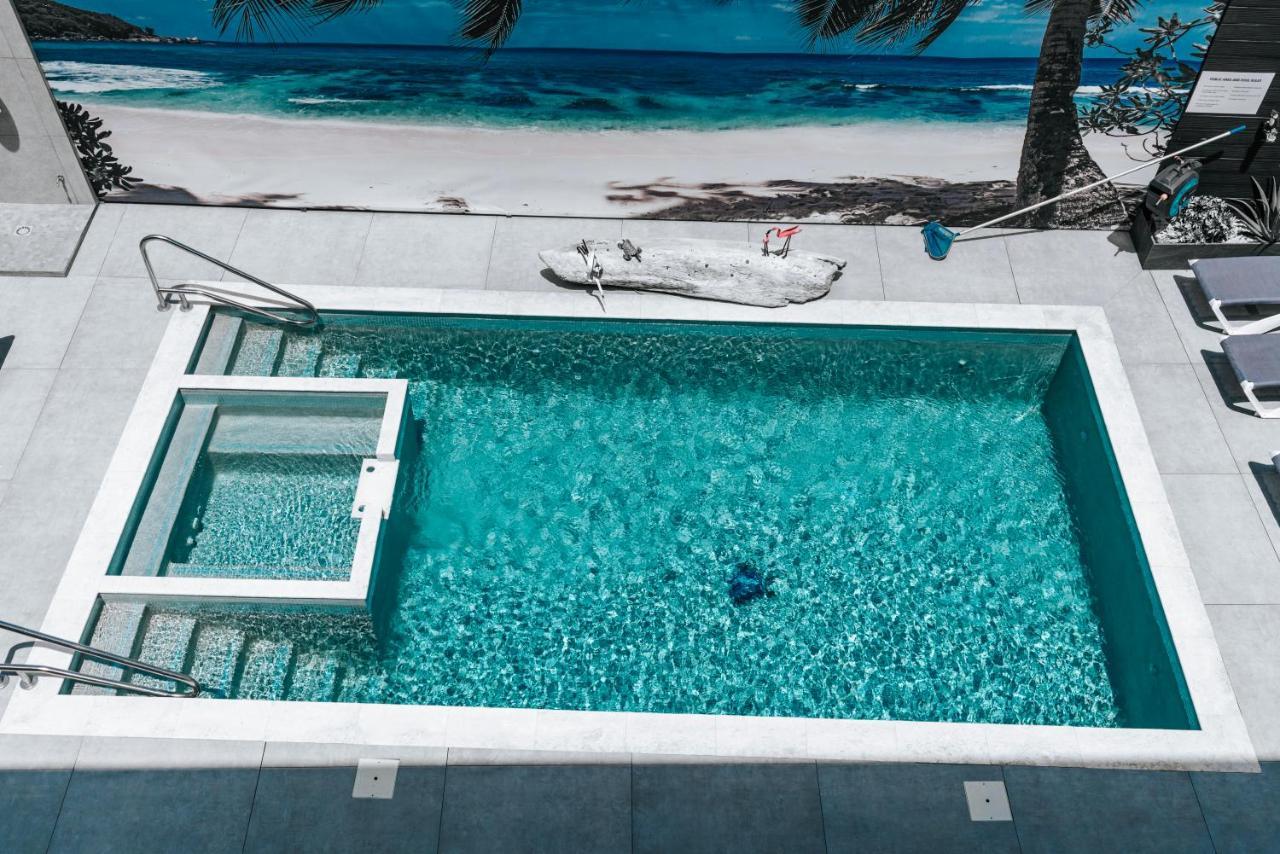 Gray Door Apartments - Adults Only Palm Beach Exterior foto